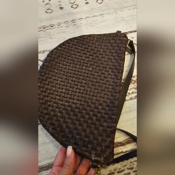 Clare V Dark Brown/Chocolate Woven Crossbody Bag Like New - Picture 5 of 5